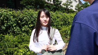 現役美人東●生をギャルにしてみたら… オマ●コおっぴろげて挿入懇願するスケベなメス女に覚醒！(1)